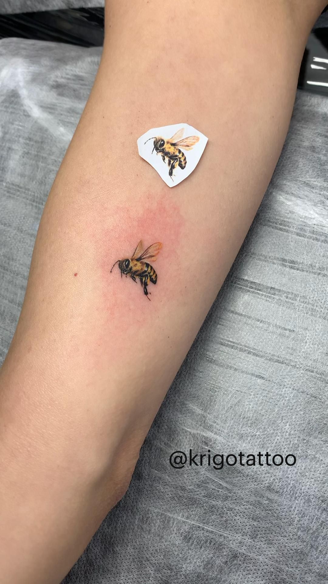 Small bee tattoo unveiled as a charming symbol of transformation and nature