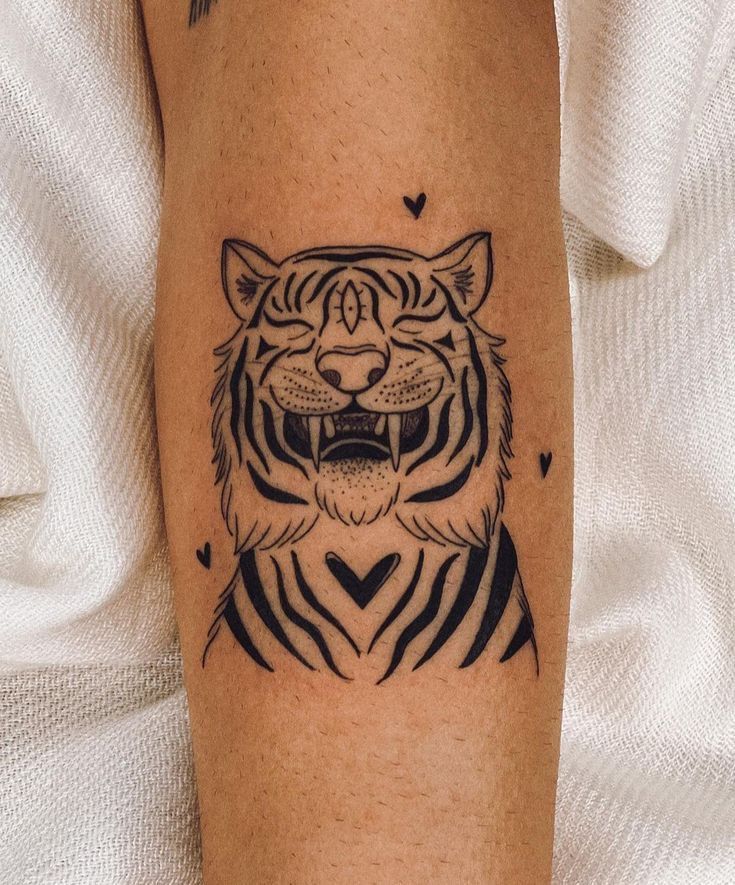 Portrayed as fierce yet delicate small tiger tattoo design options for you